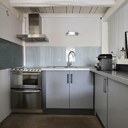 Appartement Jaullery #8 - Studio Design - 4 Personnes